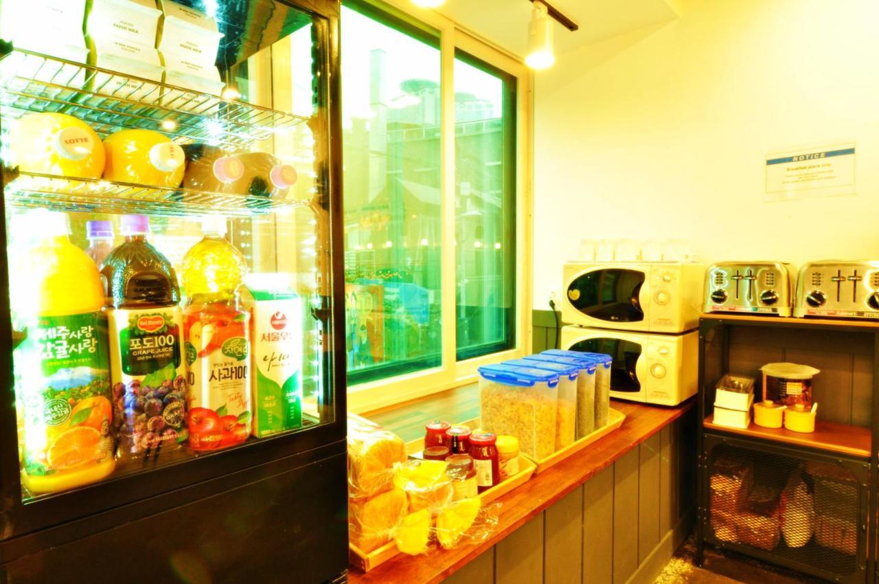 Oyo Rooftop Hostel โซล ภายนอก รูปภาพ
