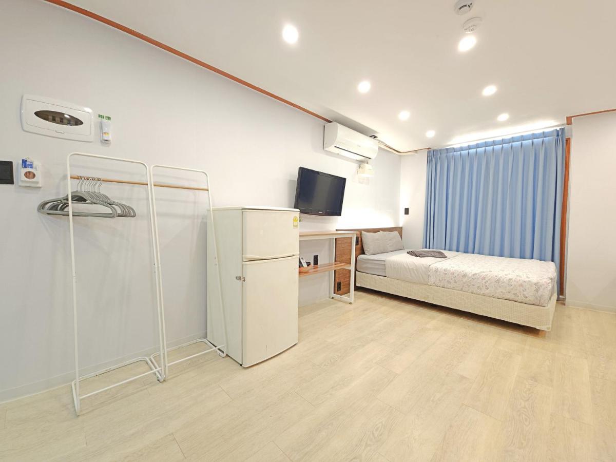 Oyo Rooftop Hostel โซล ภายนอก รูปภาพ