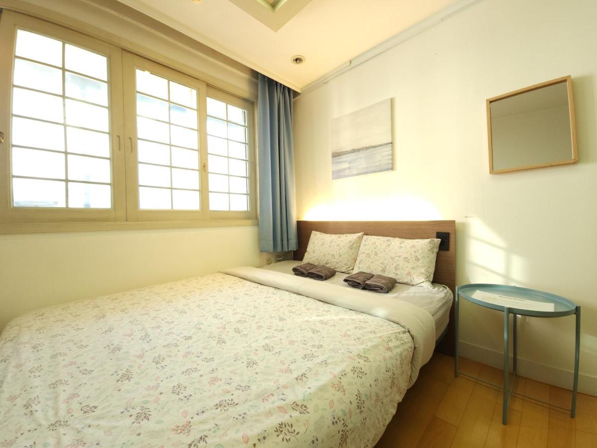 Oyo Rooftop Hostel โซล ภายนอก รูปภาพ