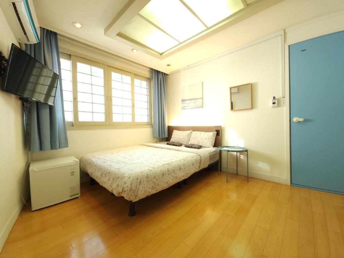 Oyo Rooftop Hostel โซล ภายนอก รูปภาพ