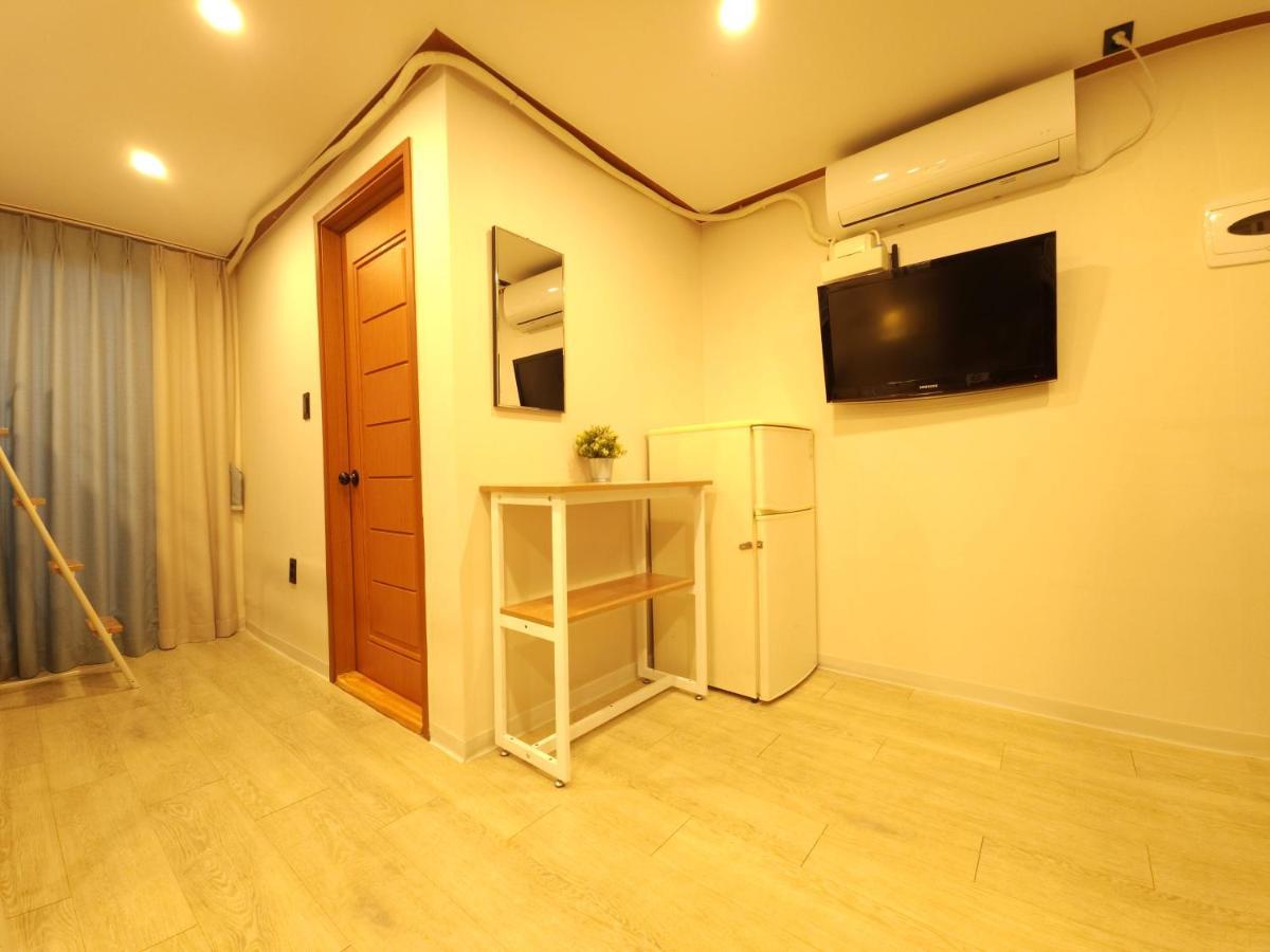 Oyo Rooftop Hostel โซล ภายนอก รูปภาพ