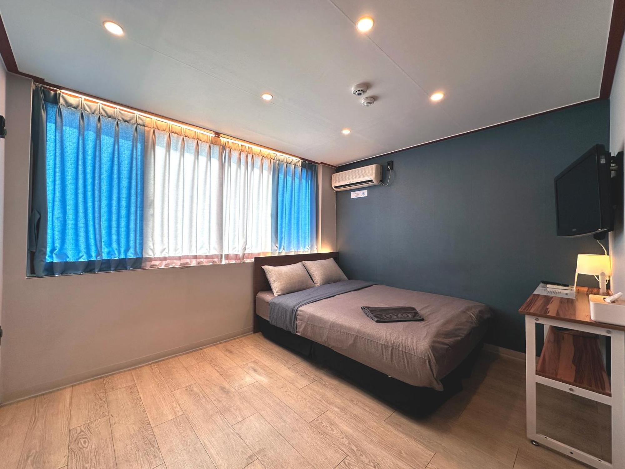 Oyo Rooftop Hostel โซล ภายนอก รูปภาพ